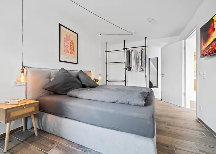 Apartment Karl's An Der Uferpromenade In Erster Seereihe